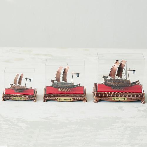 Medium Cultural Heritage Replicas — Tortoise - DE0210