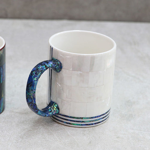 Korean Decorative Crafts by Park In-ho - DE0120