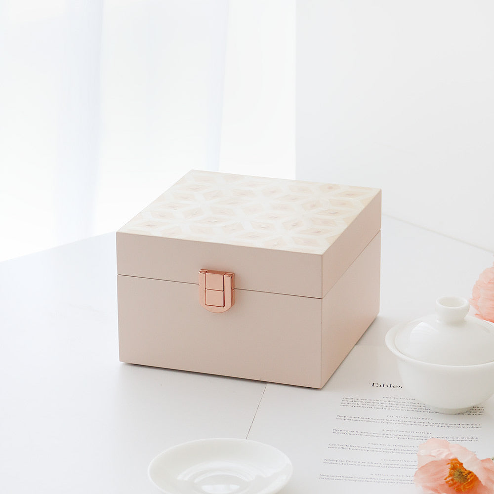 Najeonchilgi Mother of Pearl Jewelry Box, 15 cm