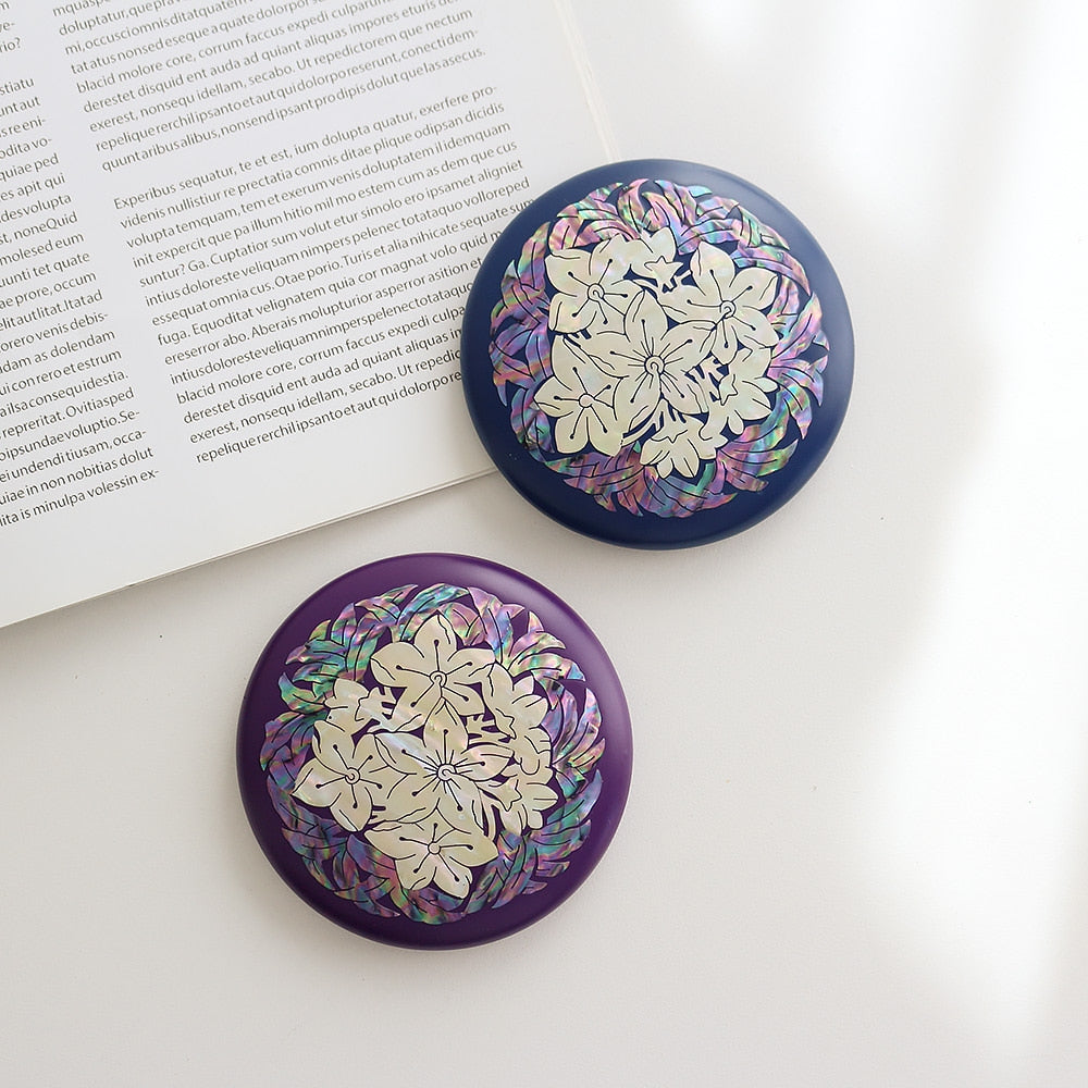 Najeonchilgi Round Vivid Mother of Pearl Hand Mirror (Flower)
