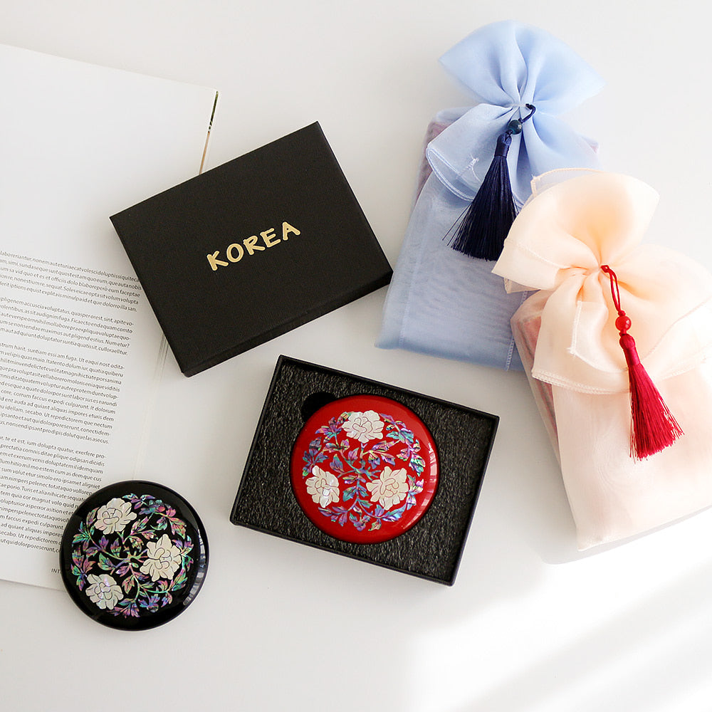 Najeonchilgi Round Vivid Mother of Pearl Hand Mirror (Peony)