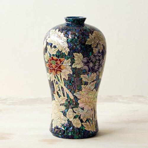 Korean Decorative Crafts — Peony by Park In-ho - DE0114