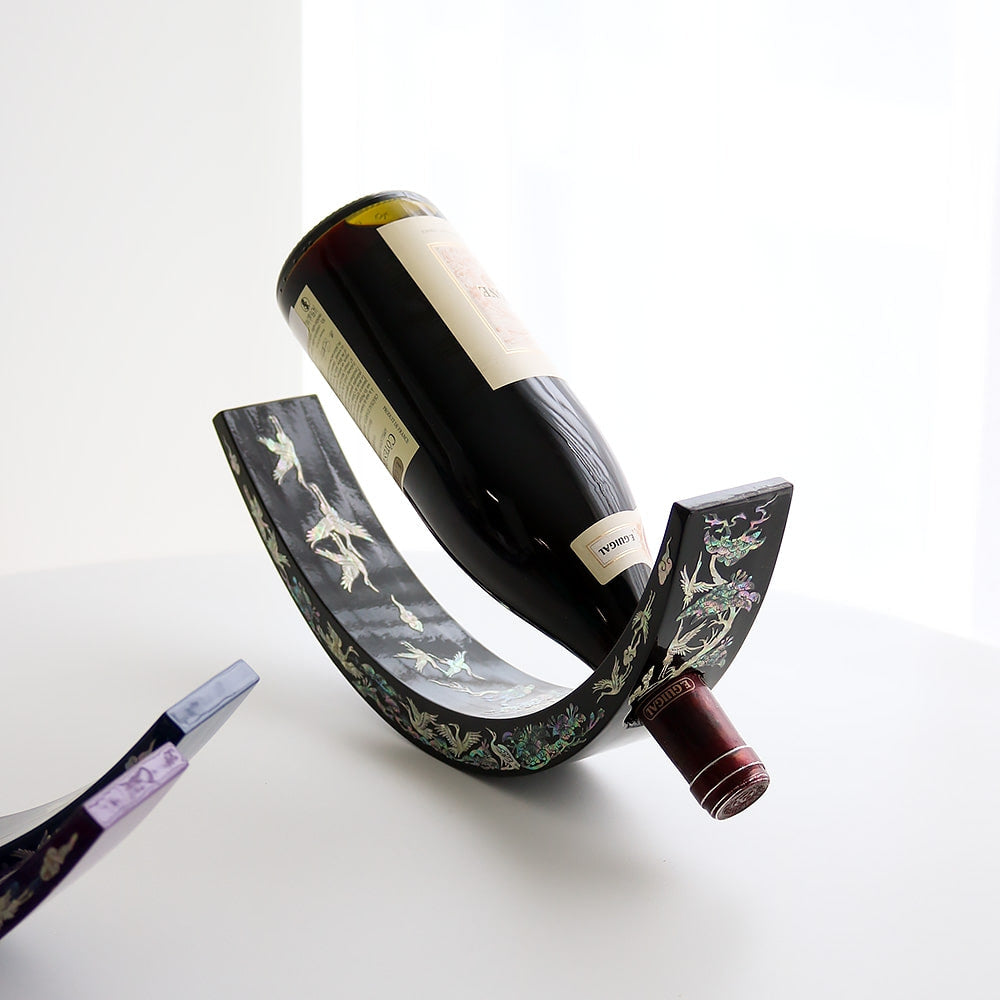 Najeonchilgi Pine & Crane Vivid Mother of Pearl Wine Holder
