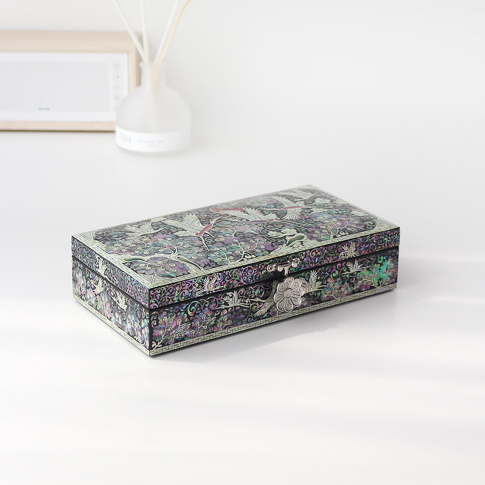 Najeonchilgi Crane Arabesque 1-Tier Mother of Pearl Jewelry Box Black, 23 cm (Master Artisan Jang Tae-bok)