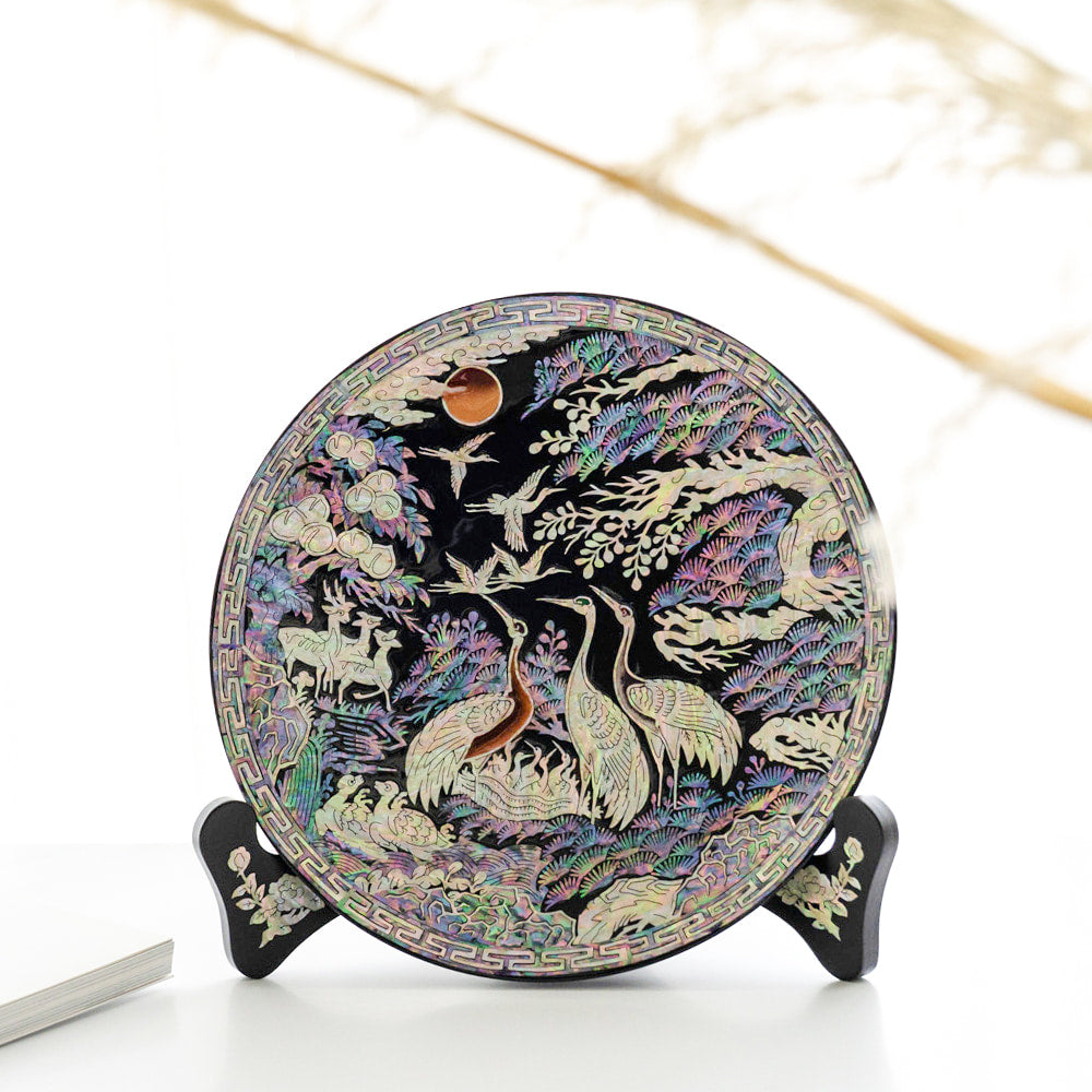 Najeon Chilgi Mother of Pearl Plate & Tray — Sipjangsaeng by Kim Gil-su - DE0042