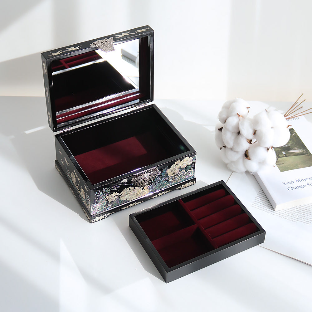 Najeonchilgi Painted Moon Pine & Crane Mother of Pearl Jewelry Box Black, 18 cm