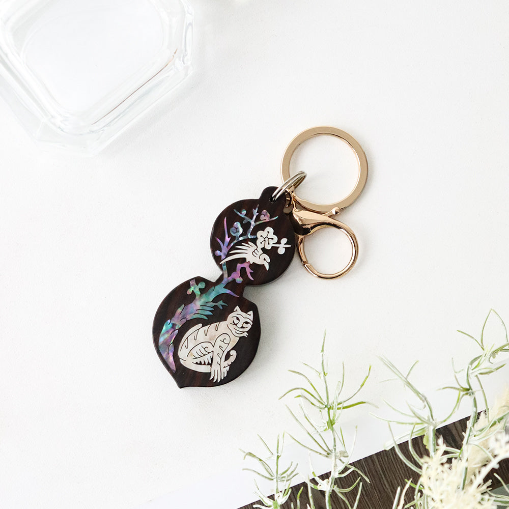 Mother of Pearl Keyring &