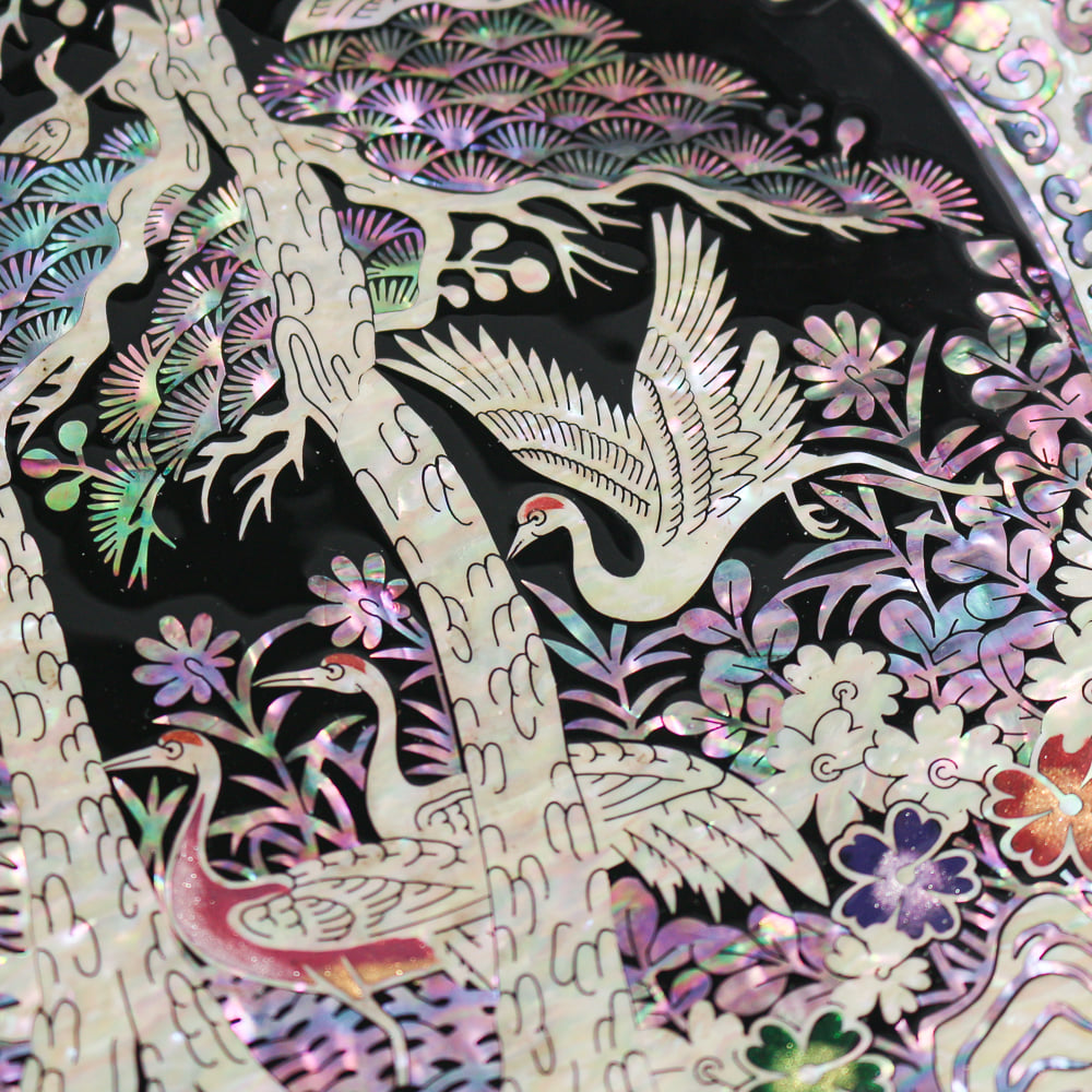 Najeonchilgi Pine & Crane Ornament Dragon Round Mother of Pearl Tray, 30 cm