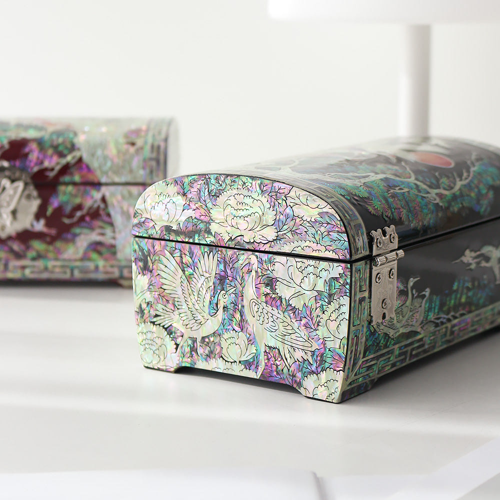 Najeonchilgi Pine & Crane Rounded Mother of Pearl Jewelry Box, 18 cm
