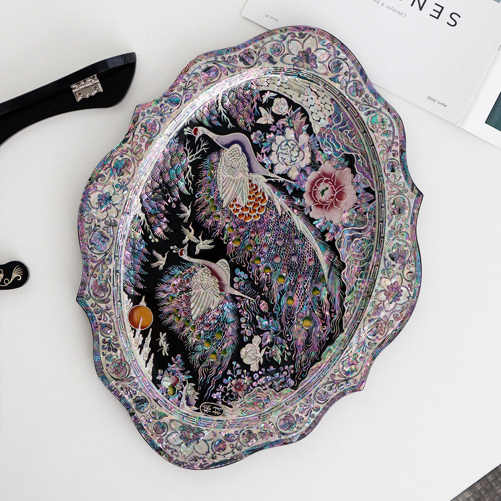 Masterpiece Najeon White Peacock Oval Tray Stand, 39 cm (Master Artisan Kim Young-man)