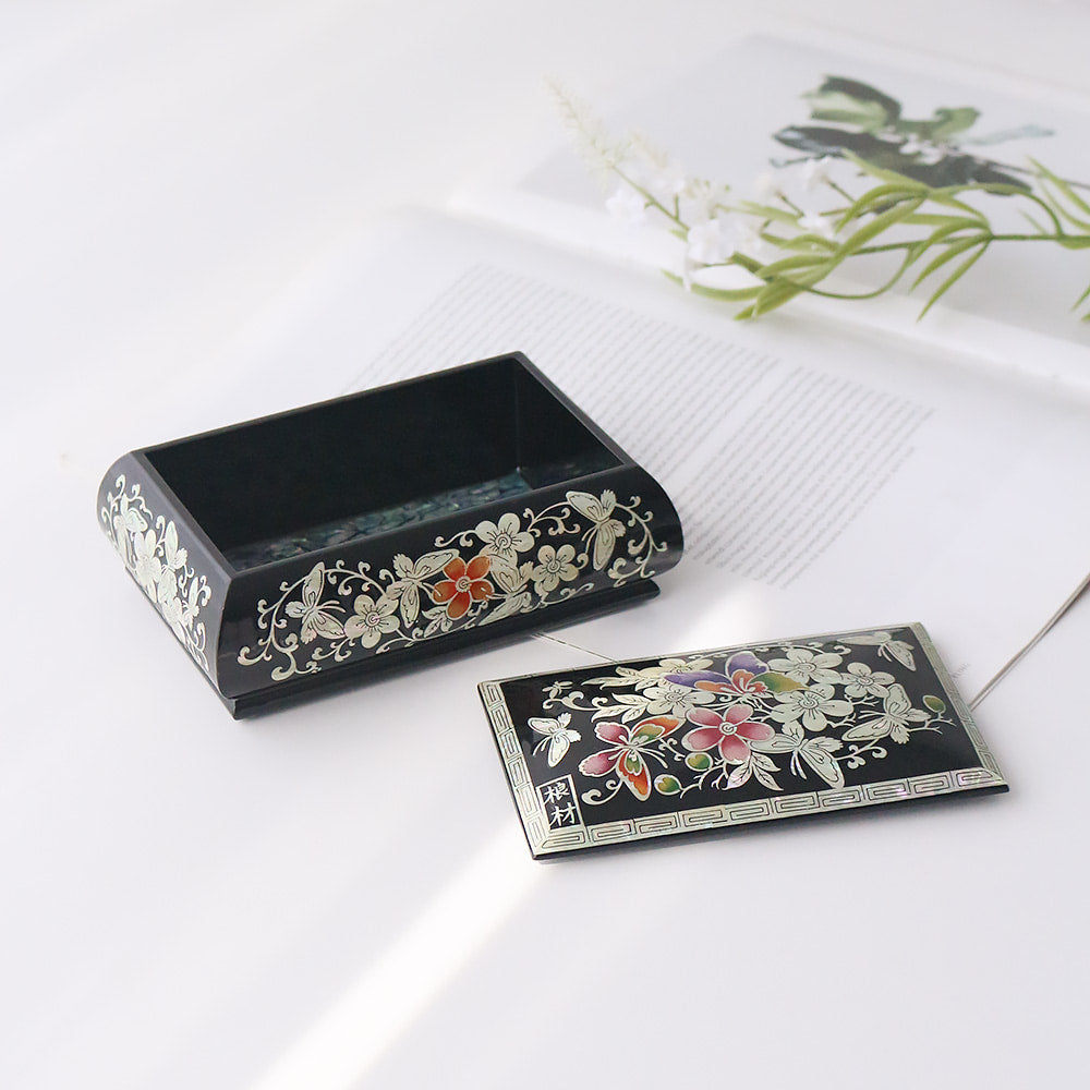 Masterpiece Najeon Rounded Plum Blossom Business Card Case (Master Artisan Kim Young-man)