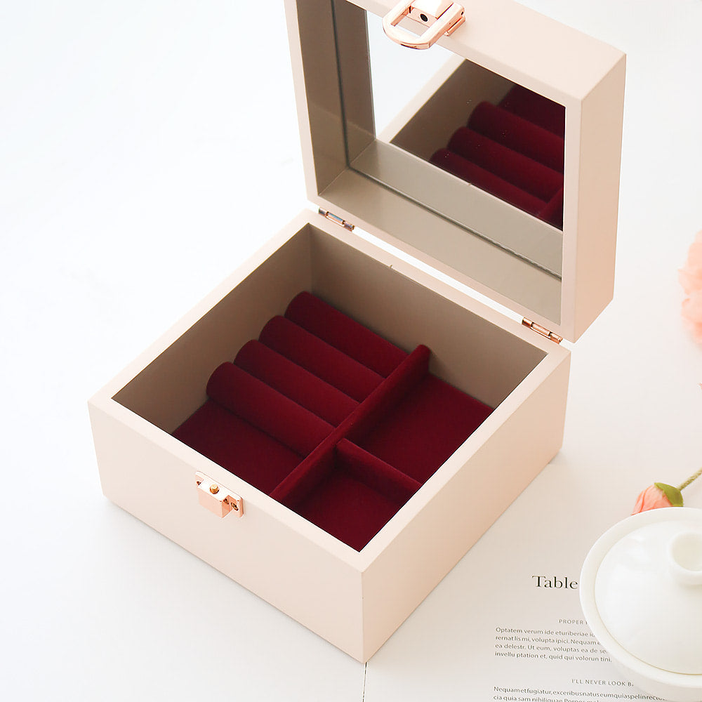 Najeonchilgi Mother of Pearl Jewelry Box, 15 cm