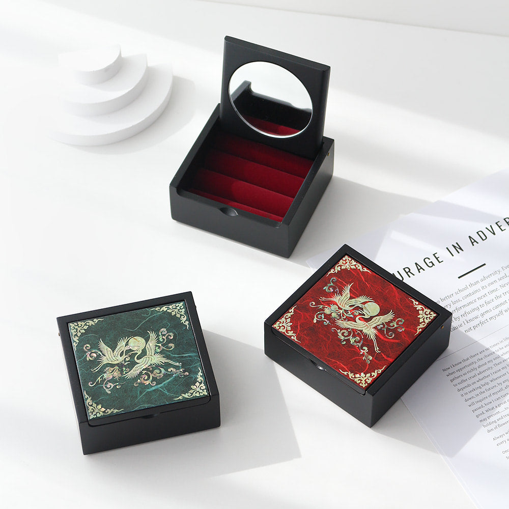 Najeonchilgi Hanji Mini Mother of Pearl Jewelry Box