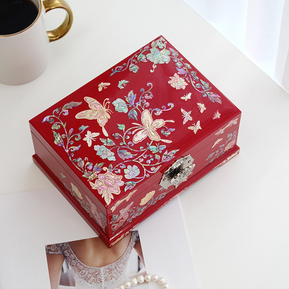 Najeonchilgi Butterfly Arabesque Color Mother of Pearl Jewelry Box, 18 cm