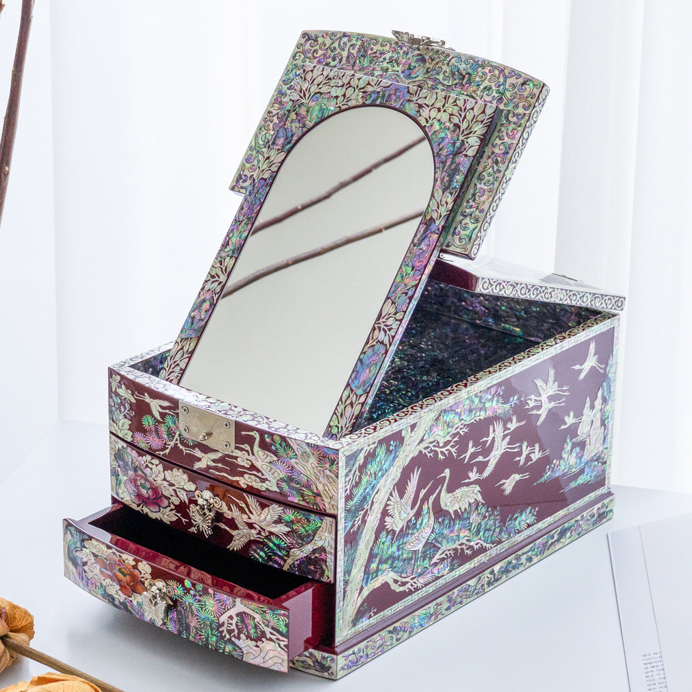Pine & Crane Najeonchilgi Mother of Pearl Vanity Jewelry Box