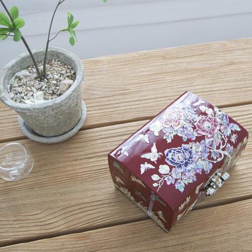 Three-Color Peony 2-Tier Najeonchilgi Jewelry Box (Red) by Jang Tae-bok