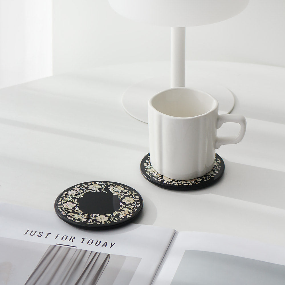 Najeonchilgi Round Mother of Pearl Coaster (Flower Butterfly Arabesque) 2P