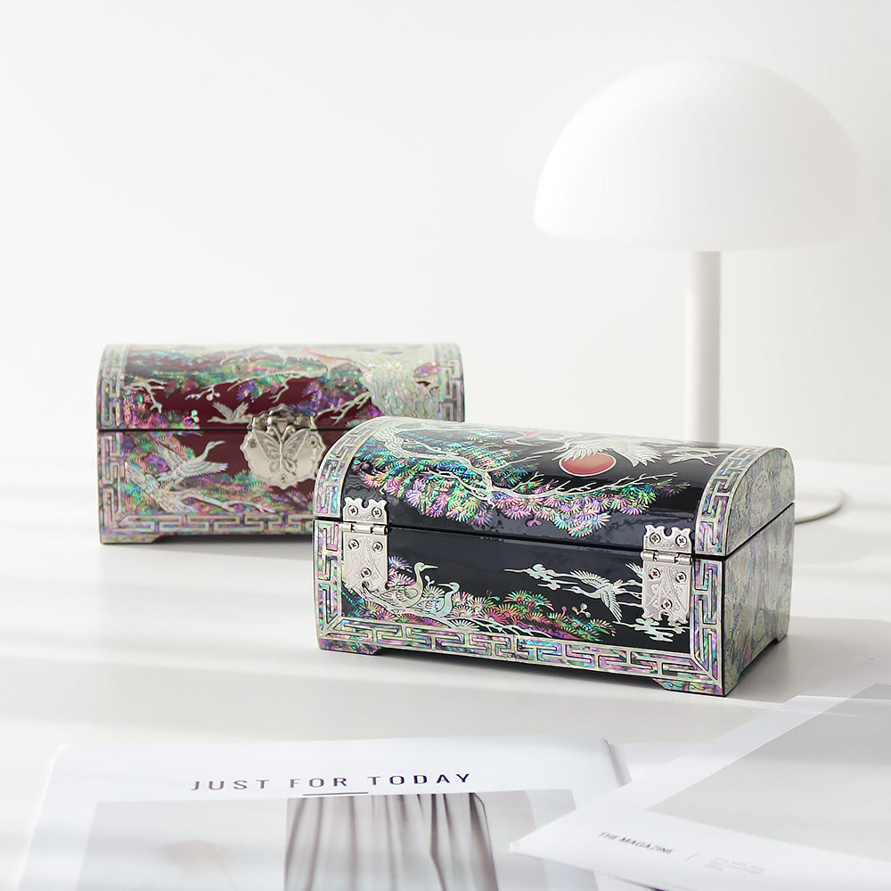 Najeonchilgi Pine & Crane Rounded Mother of Pearl Jewelry Box, 18 cm