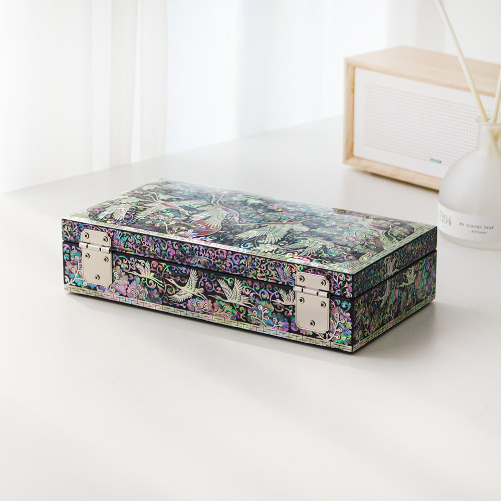 Najeonchilgi Crane Arabesque 1-Tier Mother of Pearl Jewelry Box Black, 23 cm (Master Artisan Jang Tae-bok)
