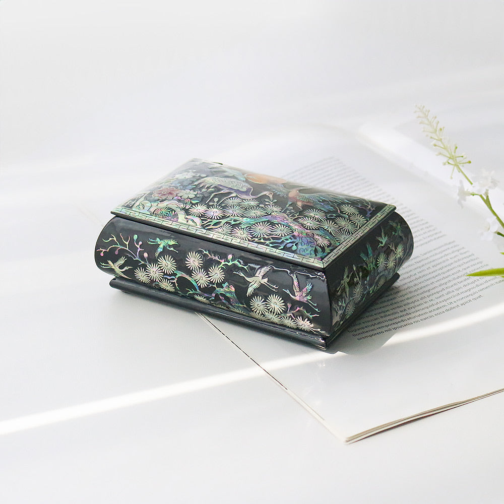 Masterpiece Najeon Rounded Pine & Crane Black Business Card Case