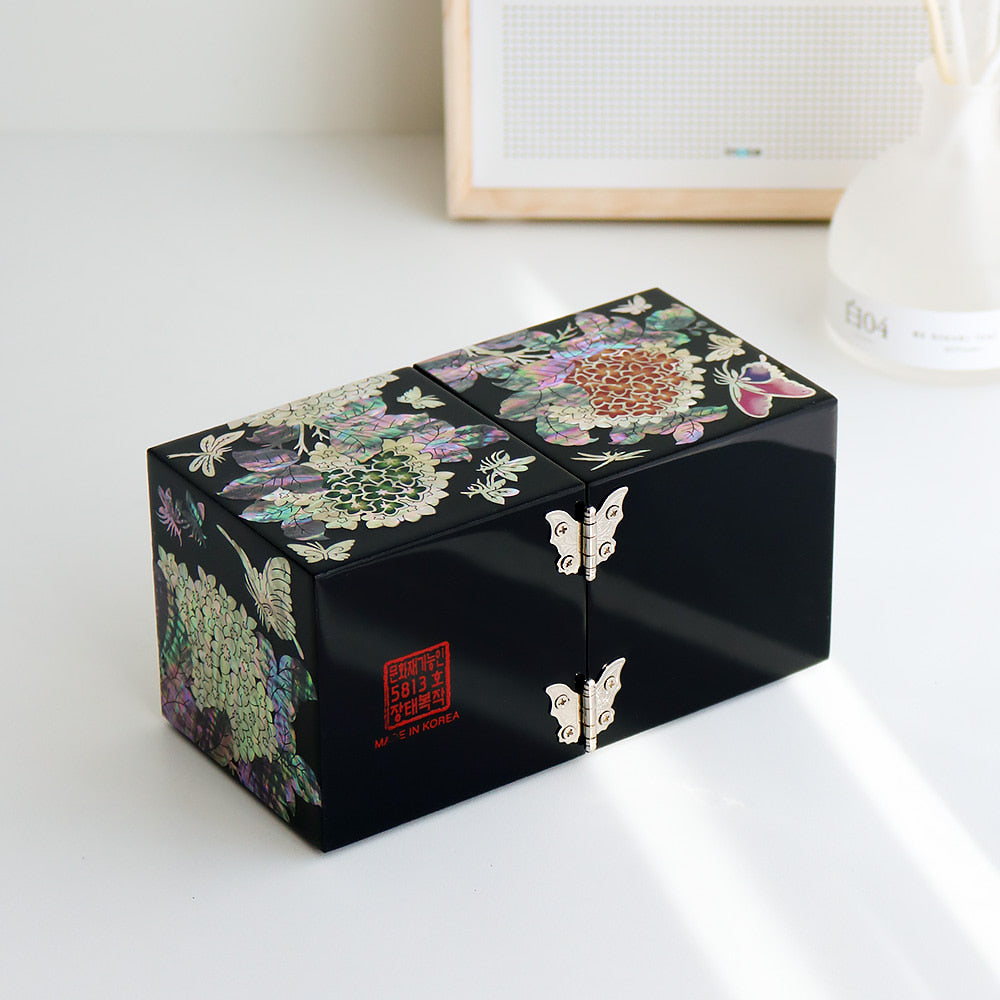 Najeonchilgi Hydrangea Double-Lidded Mother of Pearl Jewelry Box Black (Master Artisan Jang Tae-bok)