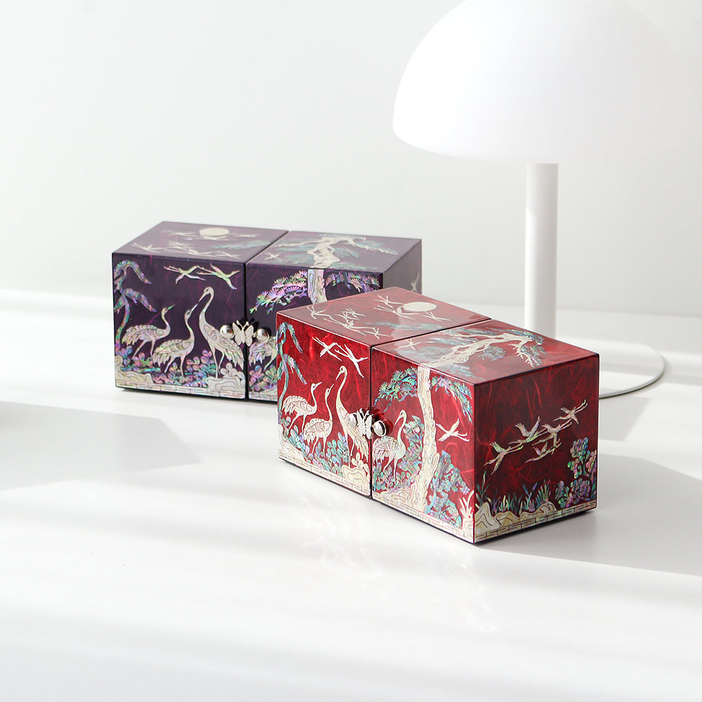 Najeonchilgi Hanji Double-Lidded Mother of Pearl Jewelry Box (Medium) Pine & Crane