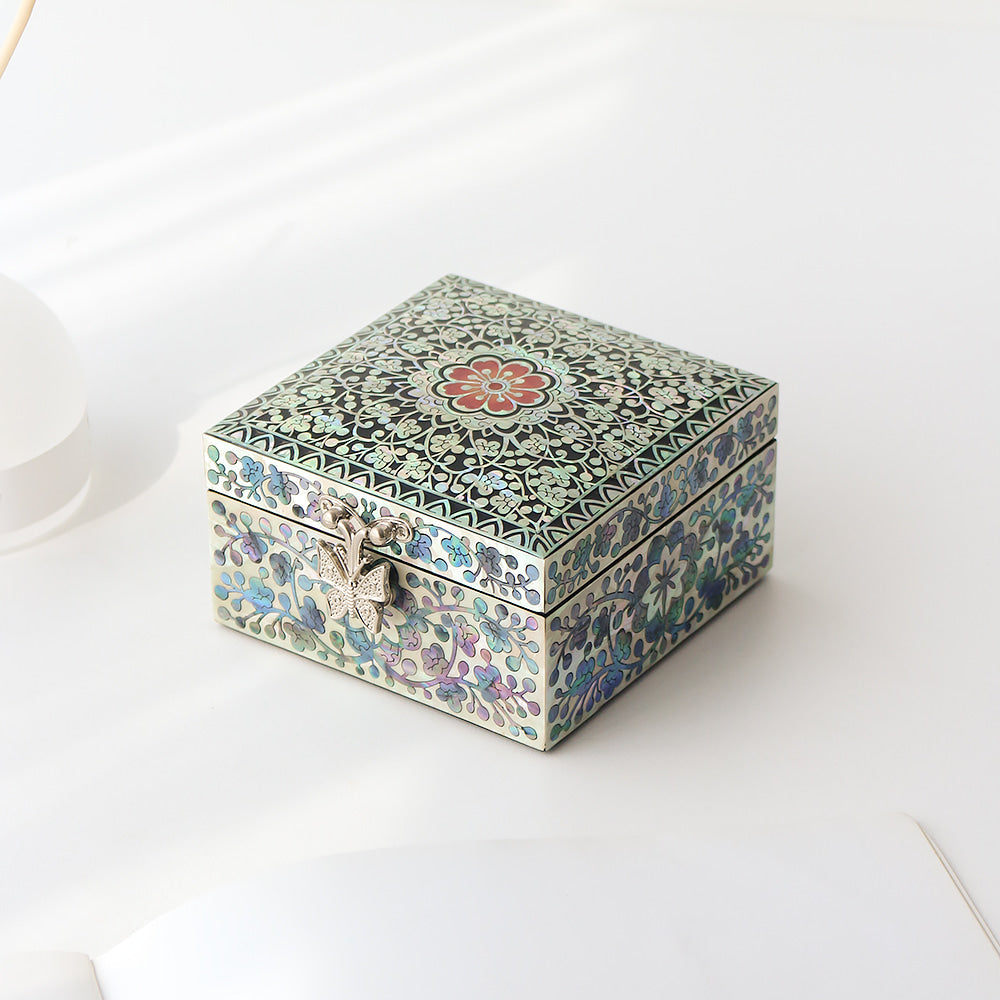 Najeonchilgi Plum Blossom Arabesque Mini Mother of Pearl Jewelry Box, 11 cm