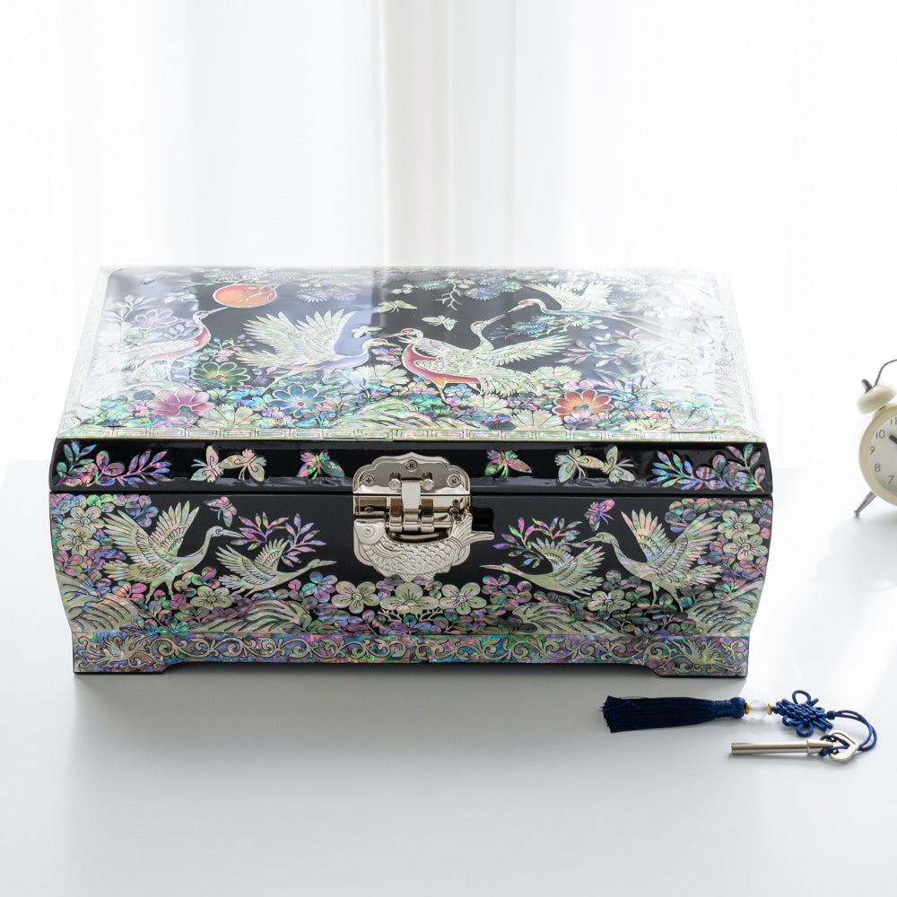 Pine & Crane Rounded 2-Tier Najeonchilgi Jewelry Box, Large (Black) by Jang Tae-bok
