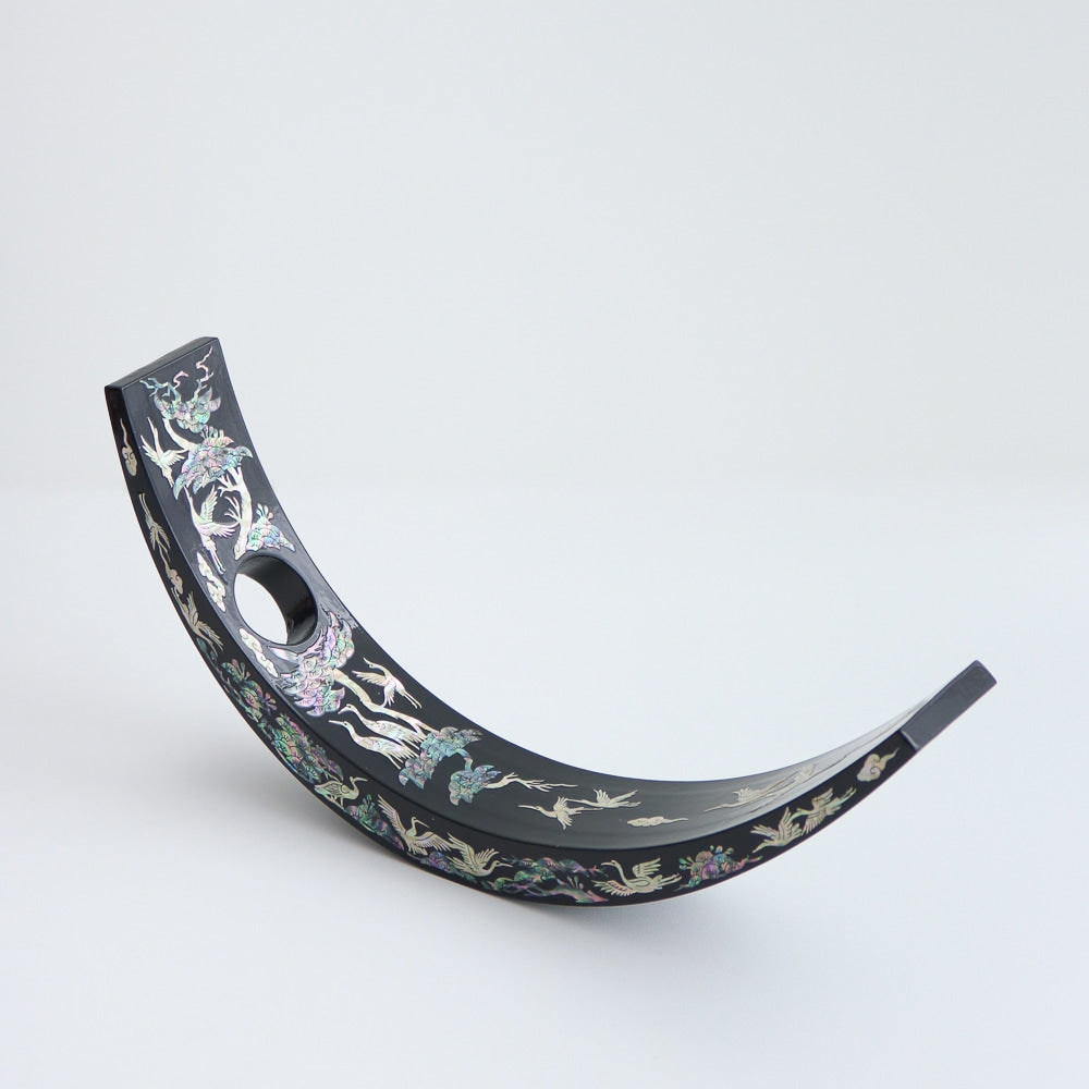 Najeonchilgi Pine & Crane Vivid Mother of Pearl Wine Holder