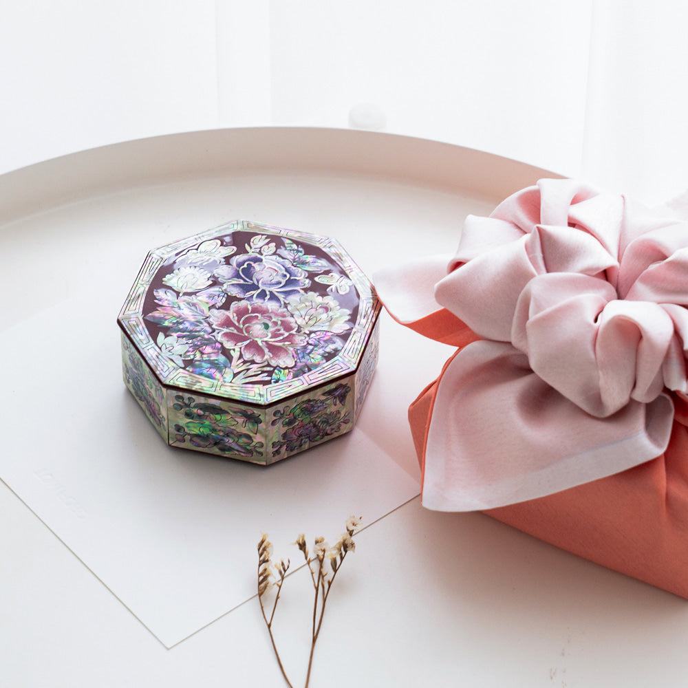 Najeonchilgi Lacquerware Crane & Pine Octagonal Mother of Pearl Box 9 Cm Mini Mother of Pearl Jewelry Box Ring Storage Box Gift for International Customers