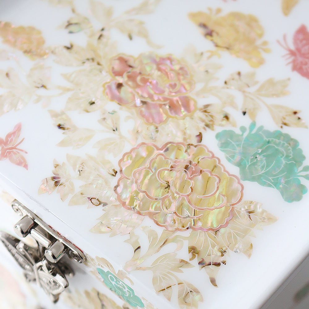 Najeonchilgi Peony White Drawer Mother of Pearl Jewelry Box