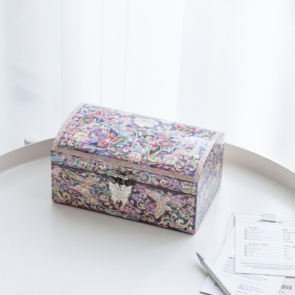 Mother of Pearl Jewelry Box Crane & Pine Motif Najeonchilgi Lacquerware Ring Box