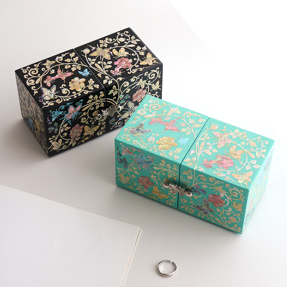 Najeonchilgi Vivid Butterfly Mini Mother of Pearl Double-Lidded