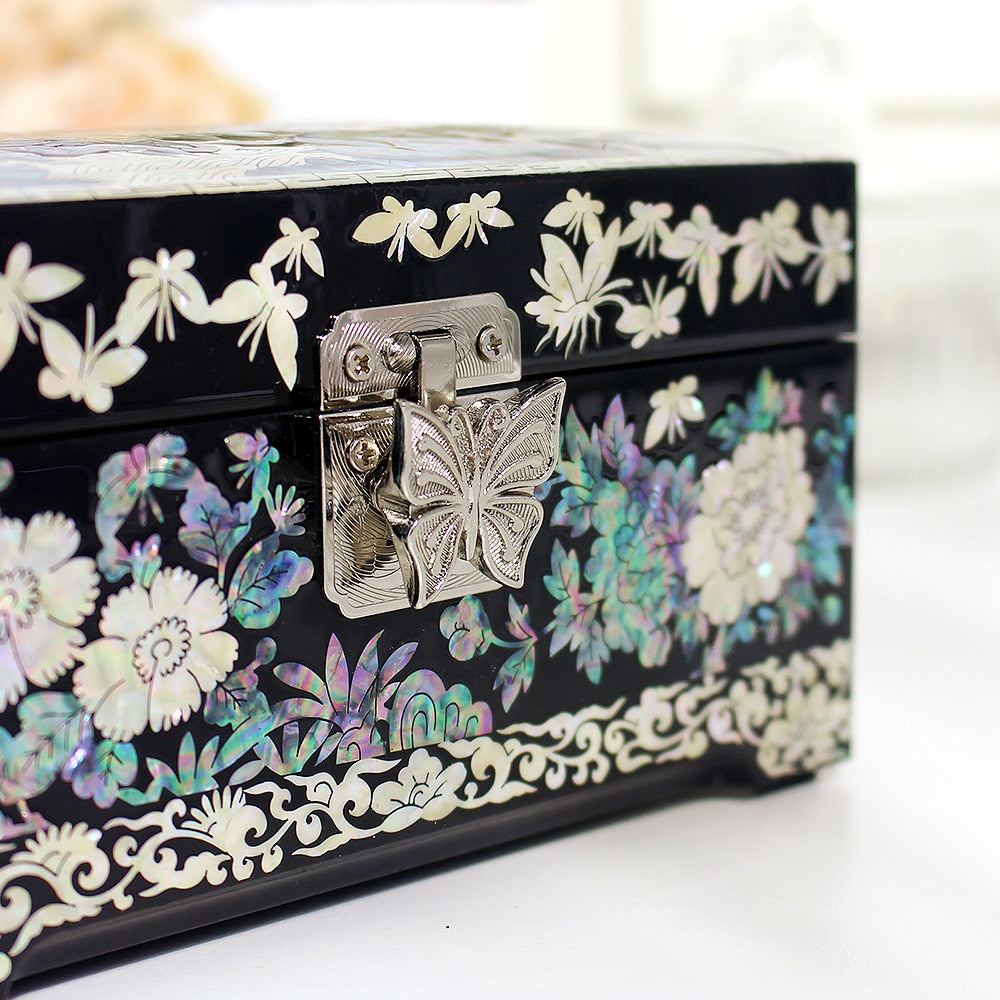 Premium Butterfly Flower Mini Mother of Pearl Jewelry Box Ring Box, 15 cm (Master Artisan Kim Young-man)