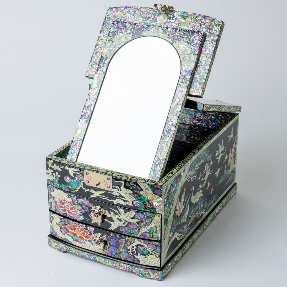 Pine & Crane Najeonchilgi Mother of Pearl Vanity Jewelry Box