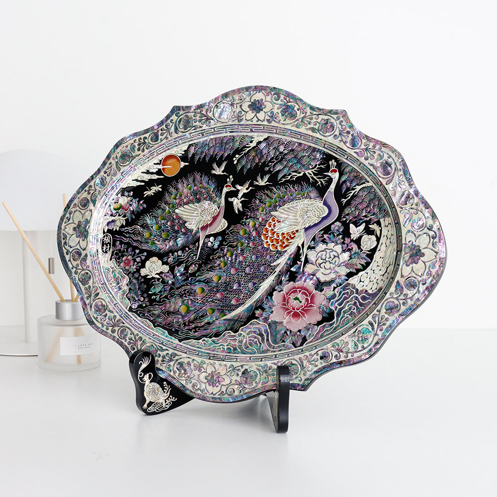 Masterpiece Najeon White Peacock Oval Tray Stand, 39 cm (Master Artisan Kim Young-man)