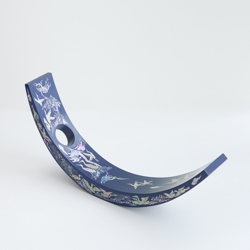 Najeonchilgi Pine & Crane Vivid Mother of Pearl Wine Holder