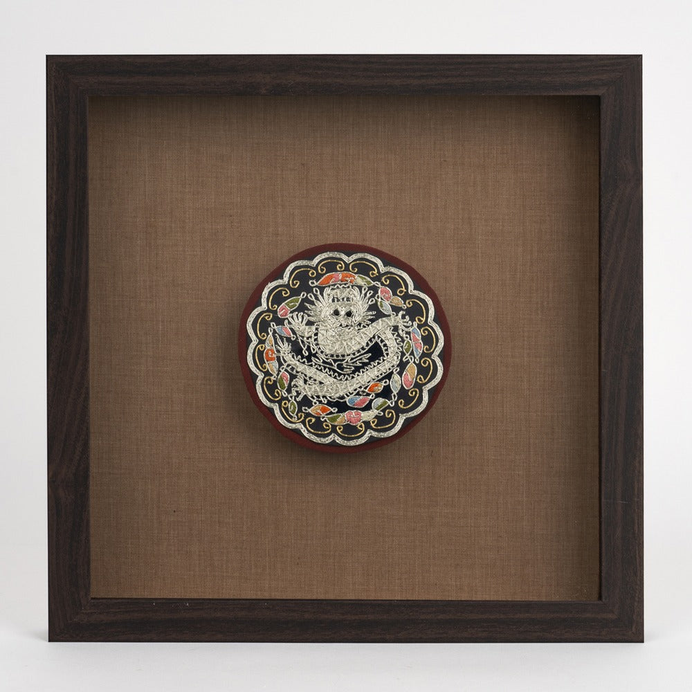 Traditional Royal Dragon Emblem Embroidery Frame, Silver Thread
