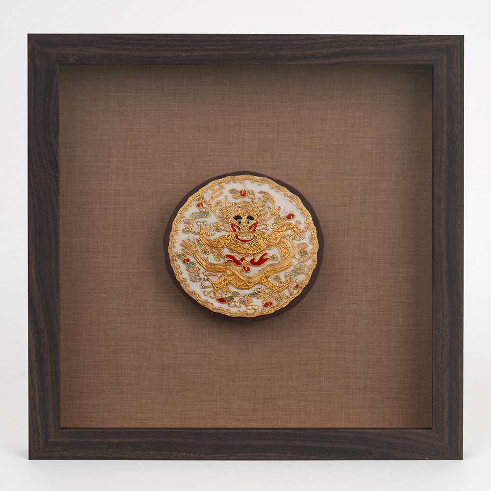 Traditional Royal Dragon Emblem Embroidery Frame, Gold Thread