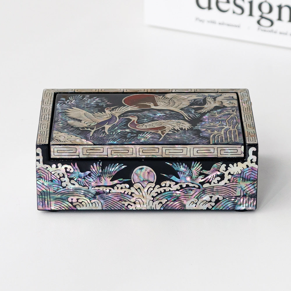 Najeonchilgi Auto Open Crane and Pine Mother-of-Pearl Business Card Box
