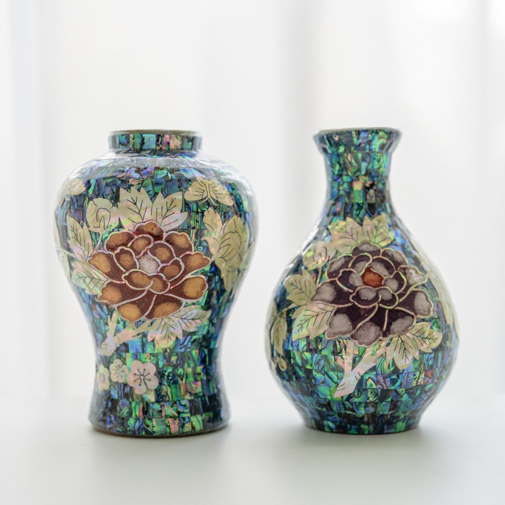Premium Natural Mother-of-Pearl Celadon Maebyeong Vase with Peony Design