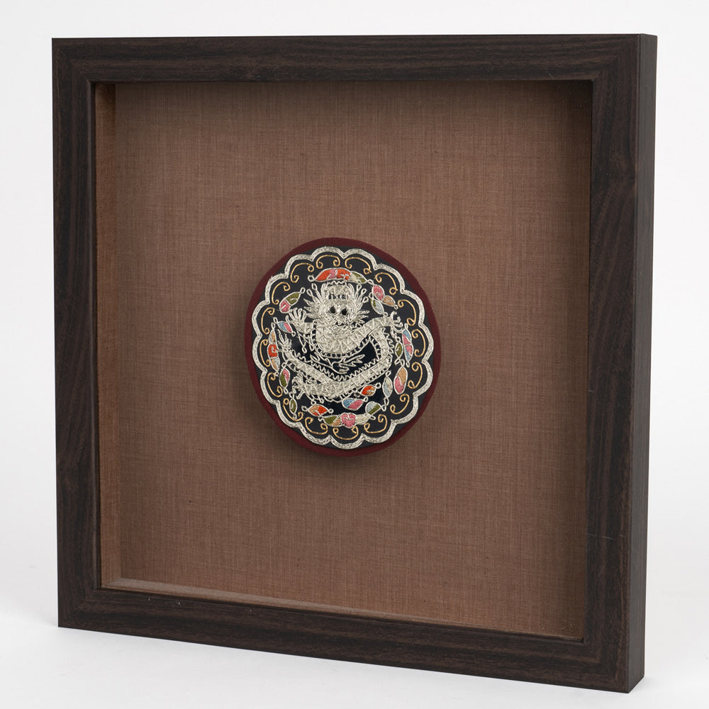 Traditional Royal Dragon Emblem Embroidery Frame, Silver Thread