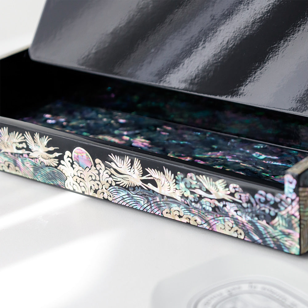 Premium Najeonchilgi Auto Open Crane and Pine Mother-of-Pearl Pen Box