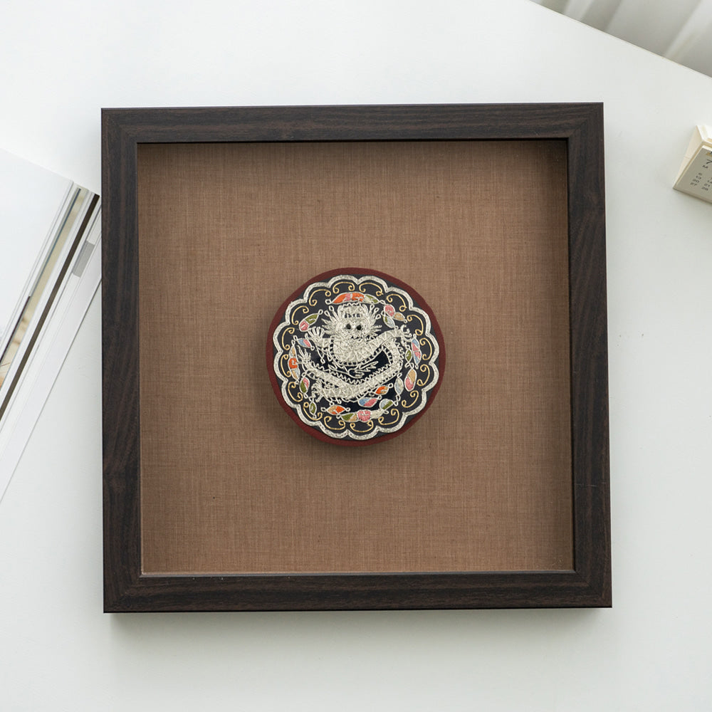 Traditional Royal Dragon Emblem Embroidery Frame, Silver Thread