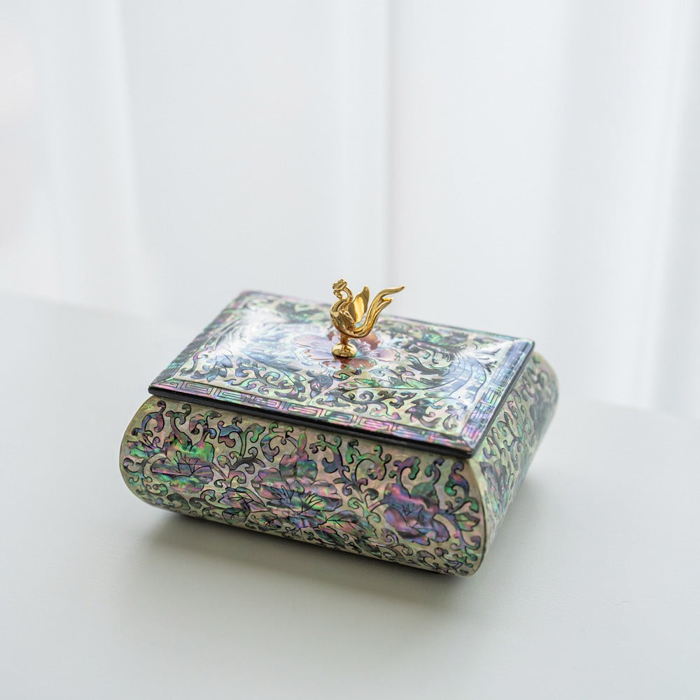 Najeonchilgi Mother-of-Pearl Business Card Box with Phoenix Finial, 11.5 cm