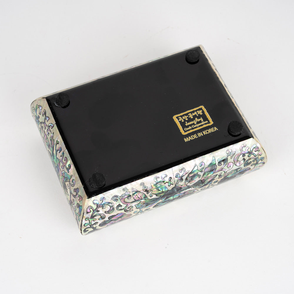 Najeonchilgi Mother-of-Pearl Business Card Box with Phoenix Finial, 11.5 cm