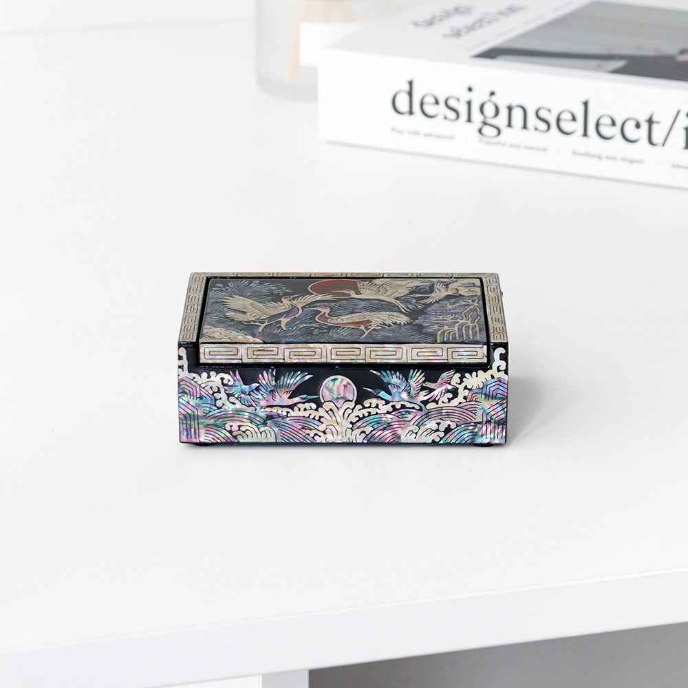 Najeonchilgi Auto Open Crane and Pine Mother-of-Pearl Business Card Box