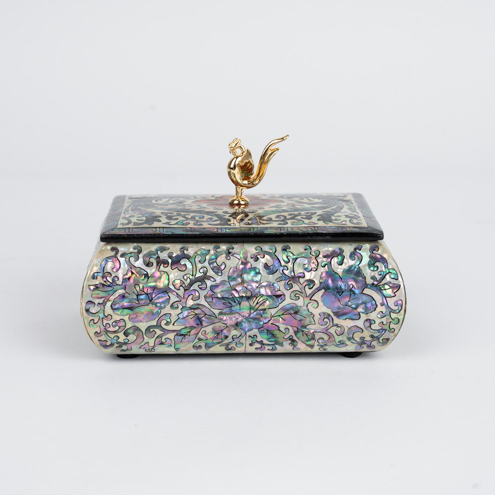 Najeonchilgi Mother-of-Pearl Business Card Box with Phoenix Finial, 11.5 cm