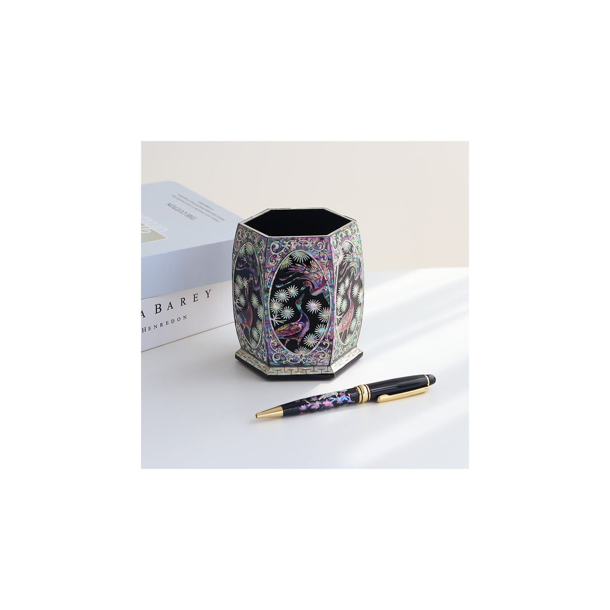 Premium Najeon Hexagonal Pine & Crane Black Pen Holder Pencil Holder (Master Artisan Jang Tae-bok) – detail view 1 [KS-CUT:P0000DRM:c599b055c38b]