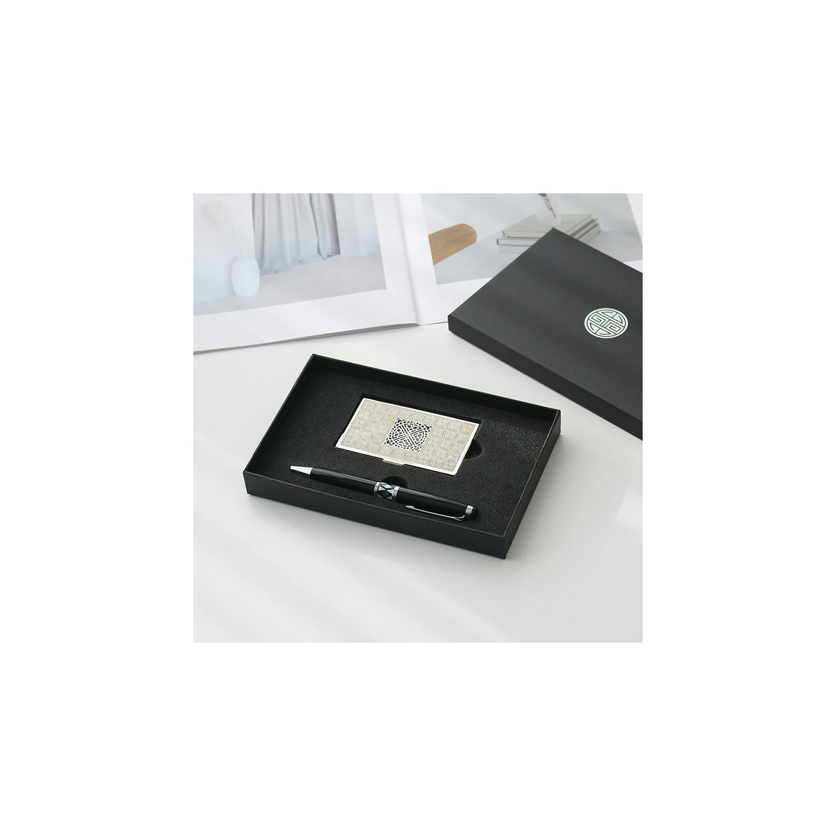 2-Piece Set: Silver Metal Business Card Najeon Gift Pen – detail view 1 [KS-CUT:P0000KSN:a31c7446b6a1]